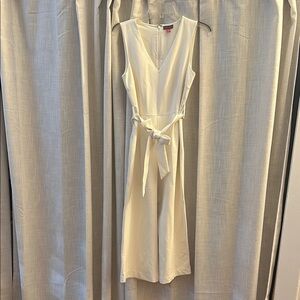 Vince Camuto Cream Cropped Jumpsuit with V-neck